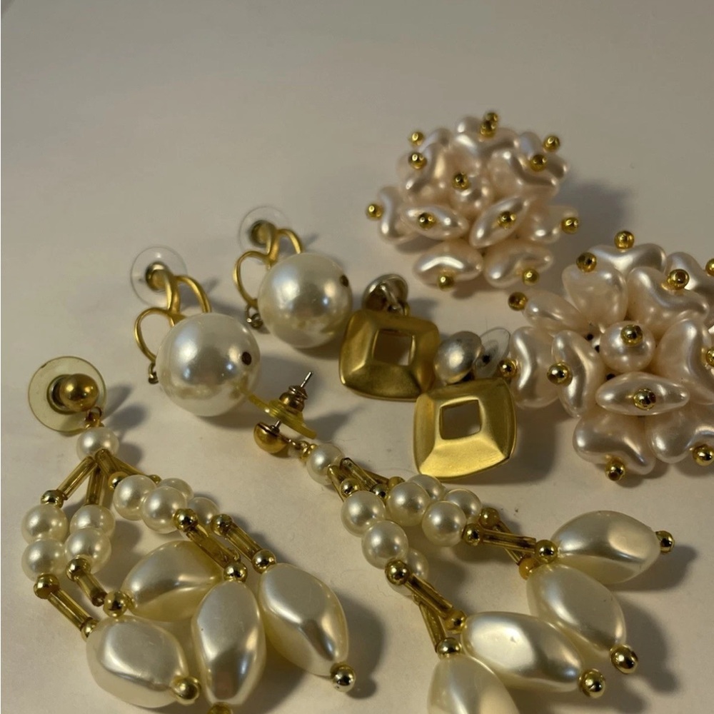 Four pairs of Vintage Gold and Pearl Earrings